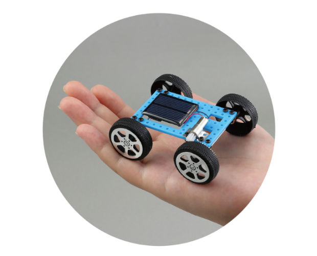 ソーラーミニカー組立キット