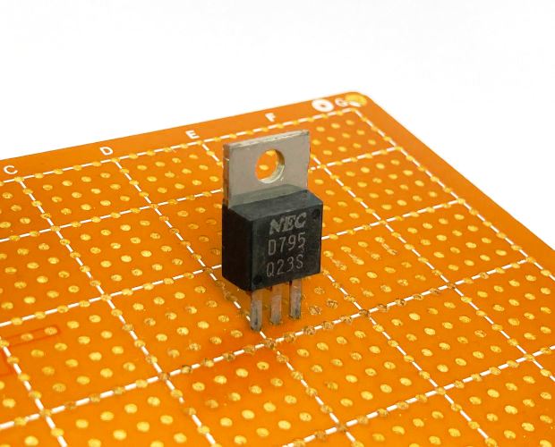 NEC NPNパワートランジスタ 40V 3A 20W (20個入) □限定特価品 NEC NPNパワートランジスタ 40V 3A 20W (20個入) □限定特価品