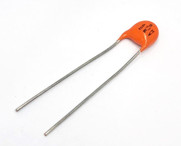 高耐圧セラミックコンデンサ 2KV 470pF ±20% (100個入) □限定 高耐圧セラミックコンデンサ 2KV 470pF ±20% (100個入) □限定