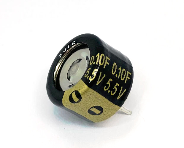 在庫限り】電気二重層コンデンサ 5.5V 0.1F / EECRF0H104