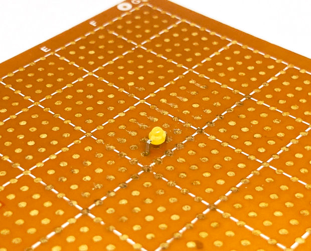 φ2mm 小型LED 黄 (100個入) ■限定特価品■