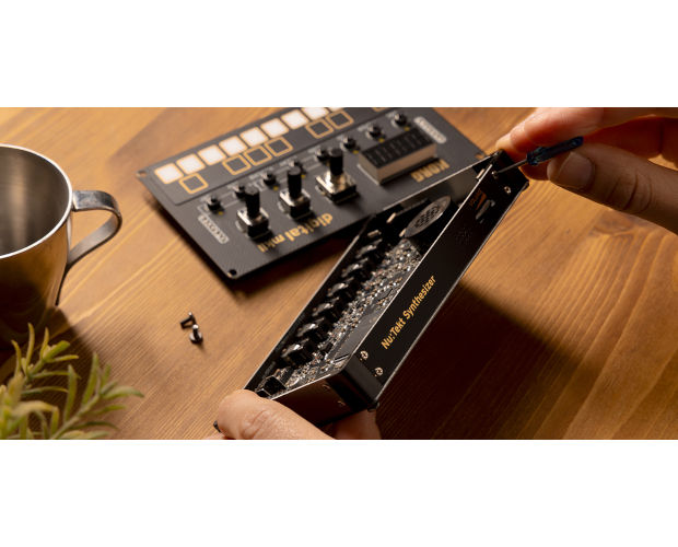 シンセサイザー&エフェクターキット / NTS-1 digital kit mk Ⅱ シンセサイザー&エフェクターキット / NTS-1 digital kit mk Ⅱ